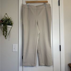 NWOT Jones NY Taupe Gray Pull On Pant